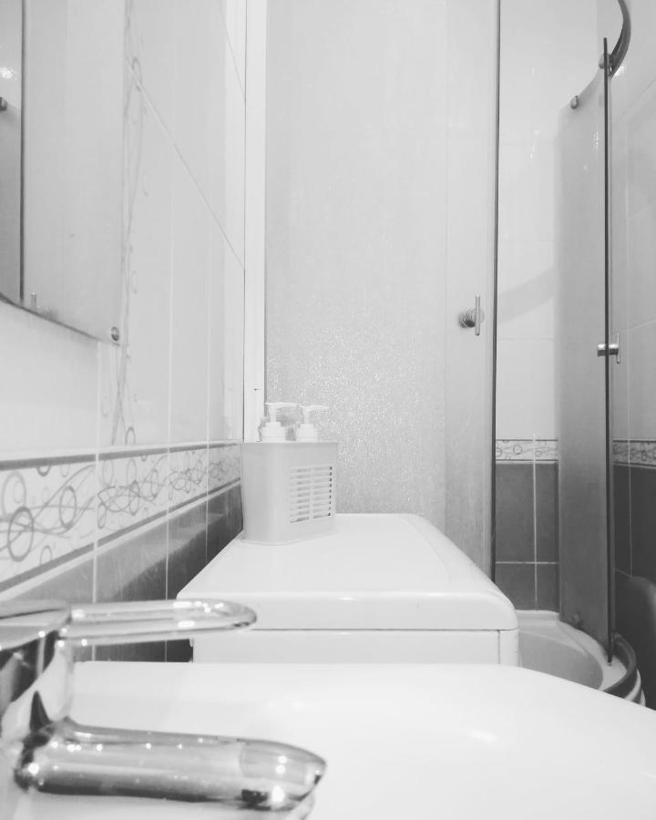 Valentine Apartment Lviv Extérieur photo