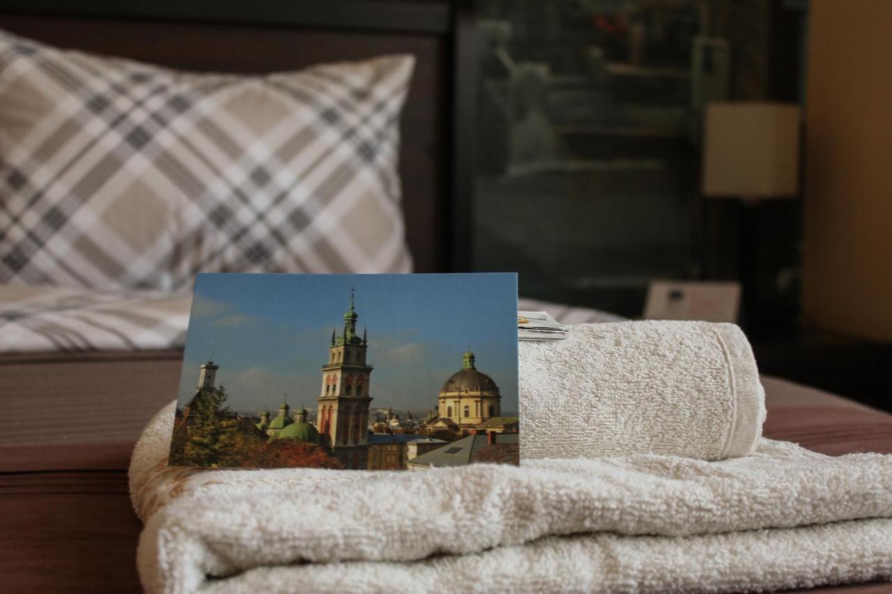 Valentine Apartment Lviv Extérieur photo