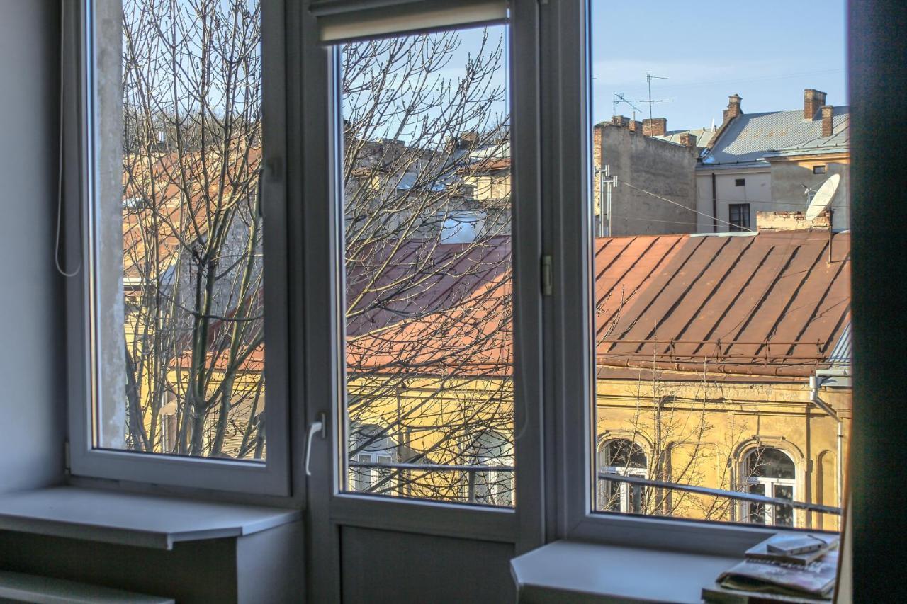 Valentine Apartment Lviv Extérieur photo